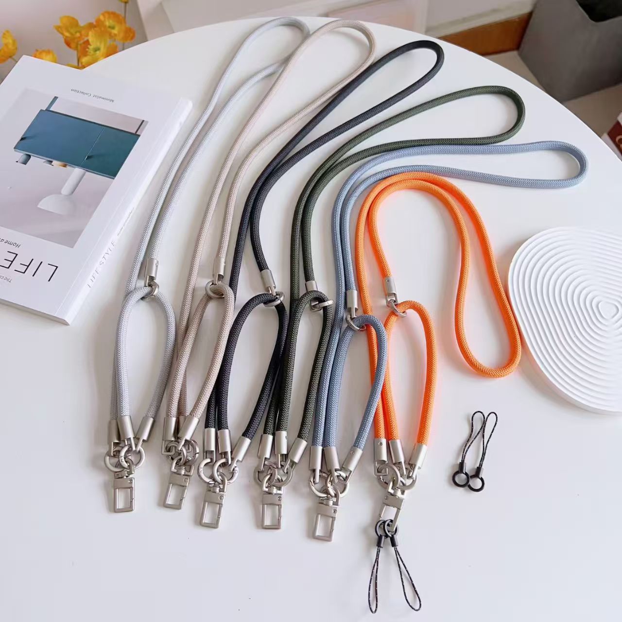 Cinghia a tracolla per telefon - Crossbody Lanyard Neck Strap Case recensione e prezzo