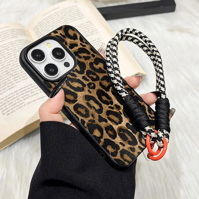 Custodia Vintage con Motivo Le - Vintage Floral Pattern Soft Case recensione e prezzo