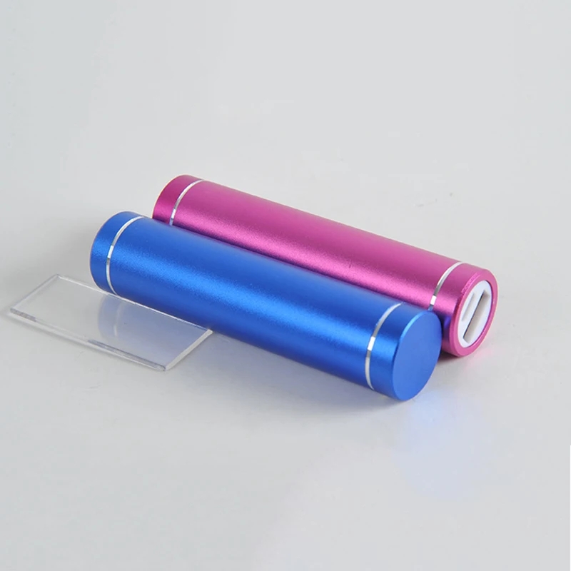 Scomparto portaoggetti nascost - Power Banks recensione e prezzo